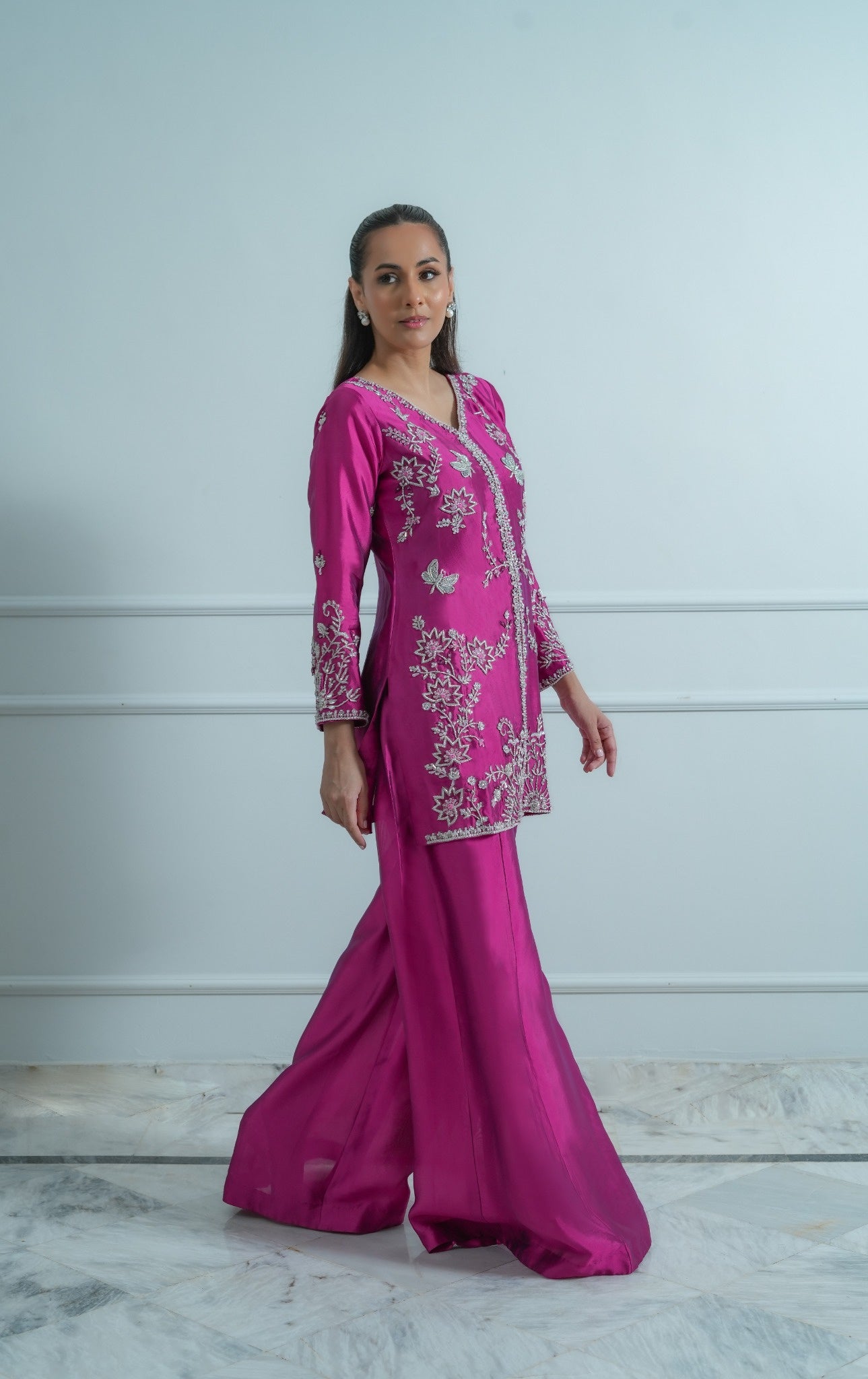 𝐒𝐞𝐥𝐞𝐧𝐞  
Rs 49,700
